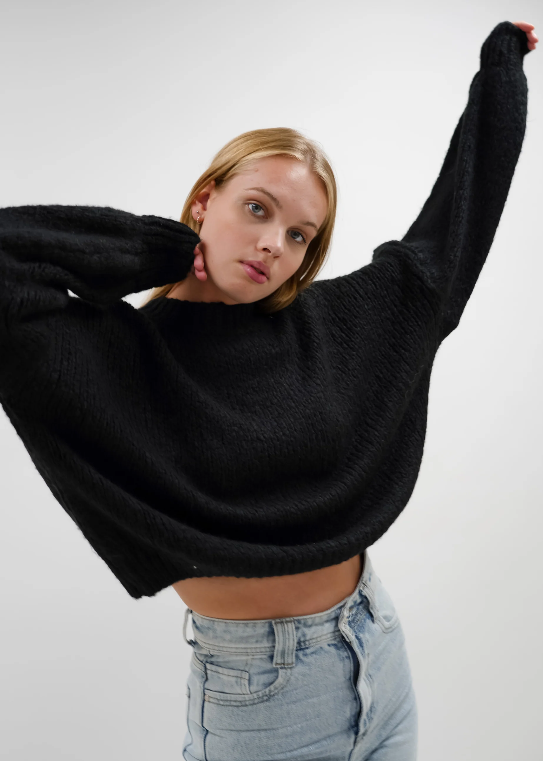 Knitted sweater black (tall) - Image 5