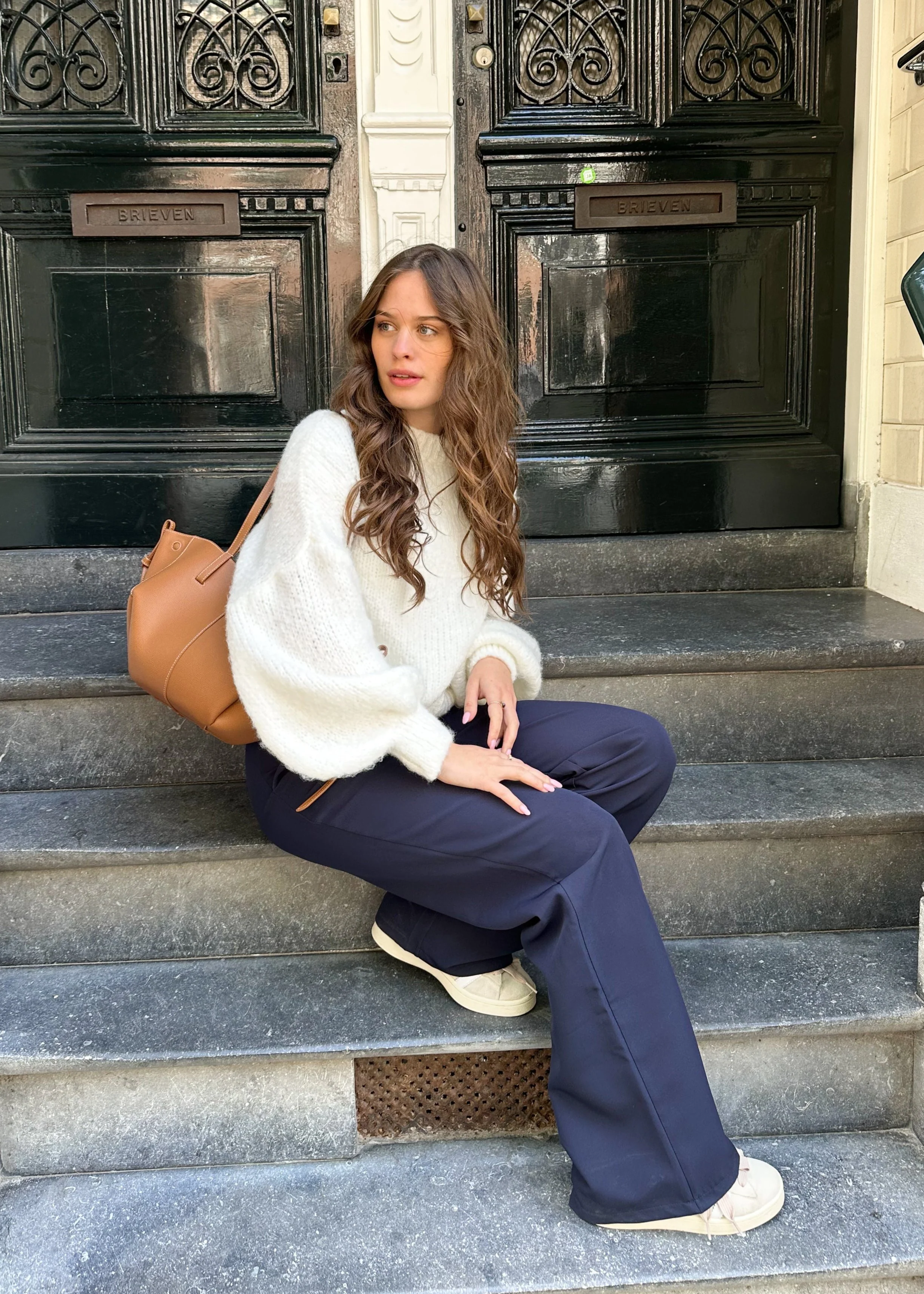 Knitted sweater crème (tall) - Image 9