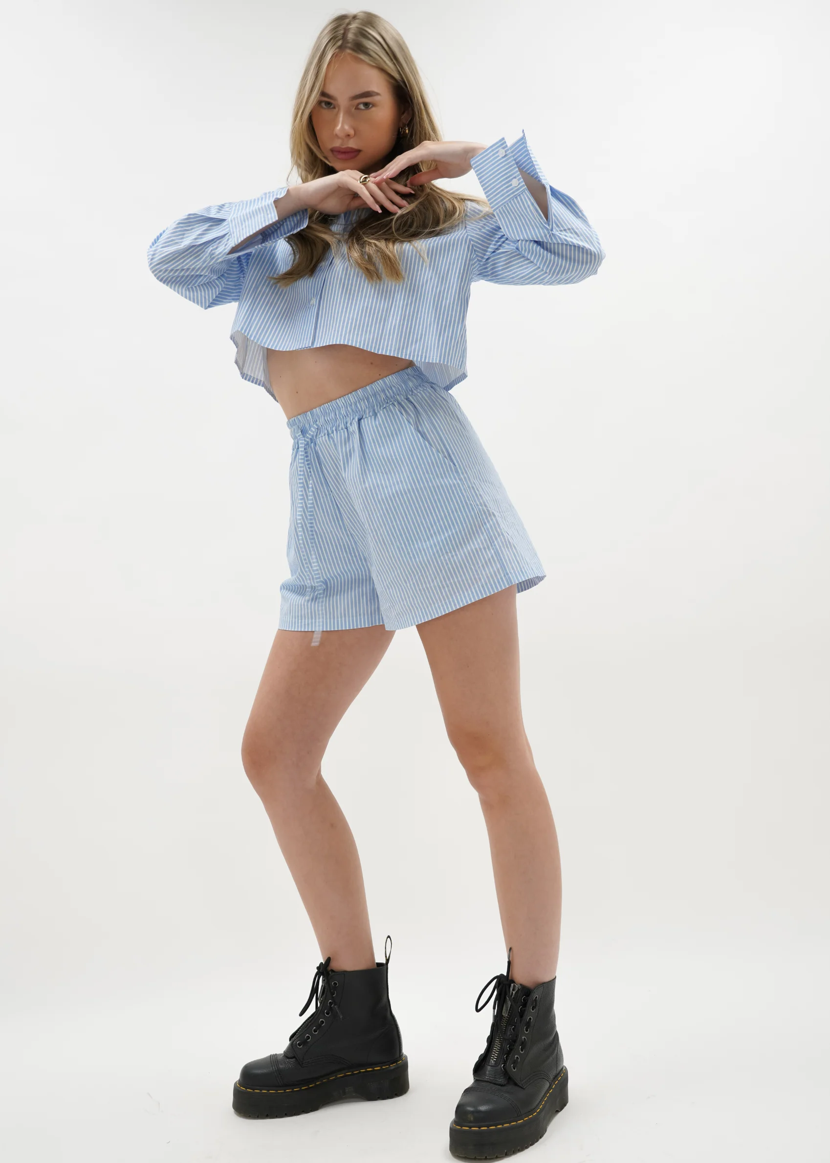 Cotton shorts striped blue/white - Image 10