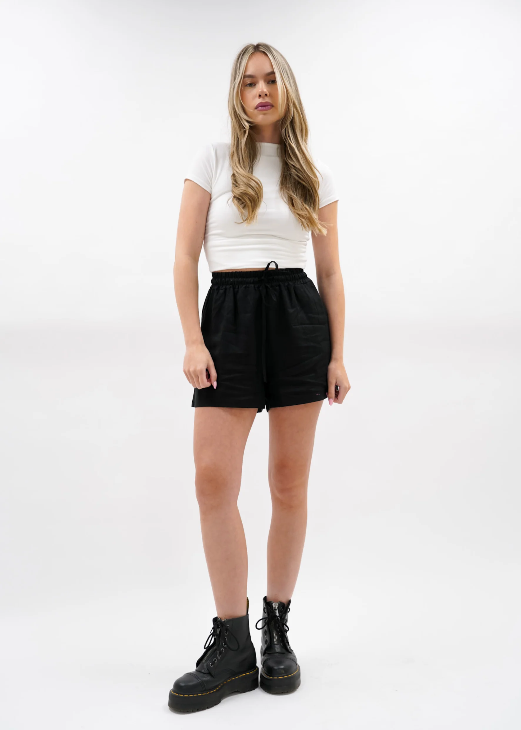 Linnen shorts black - Image 4