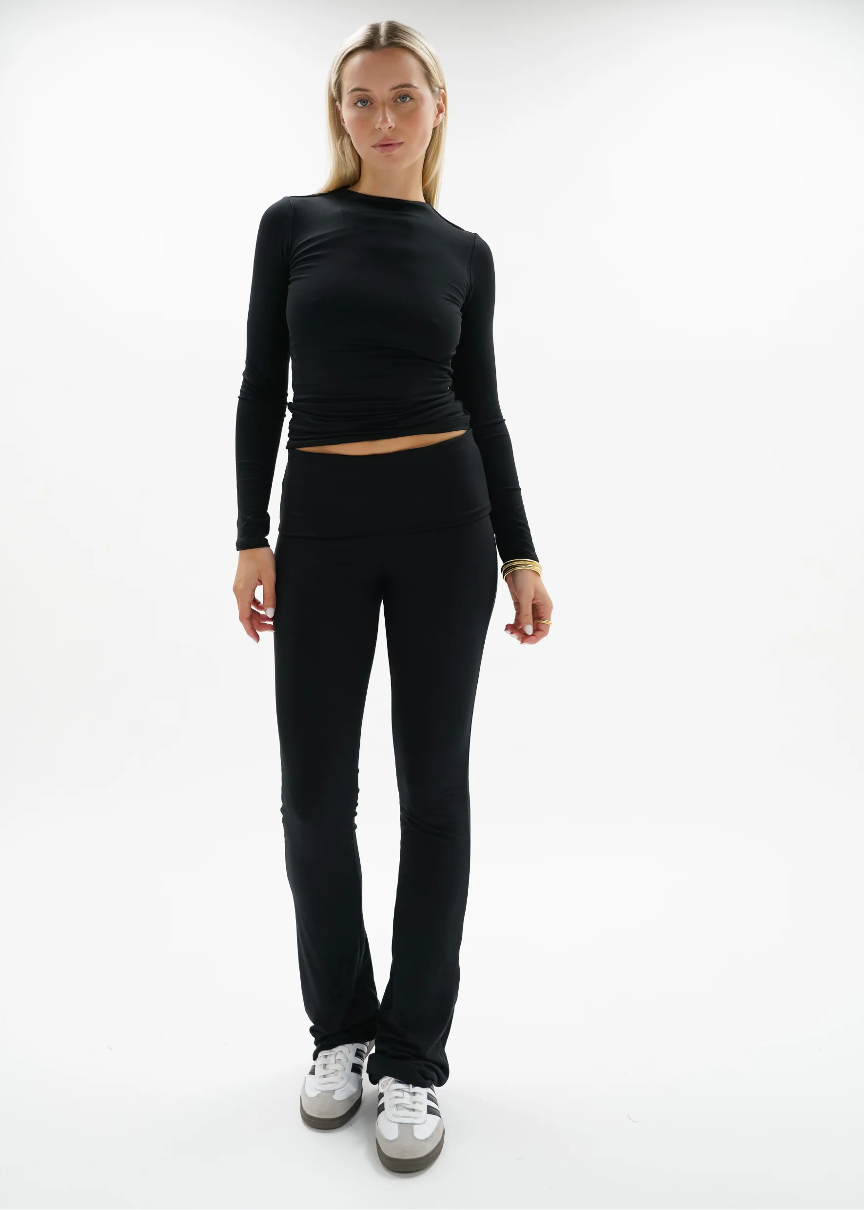 Fold-over flared pants black (tall) - Image 11