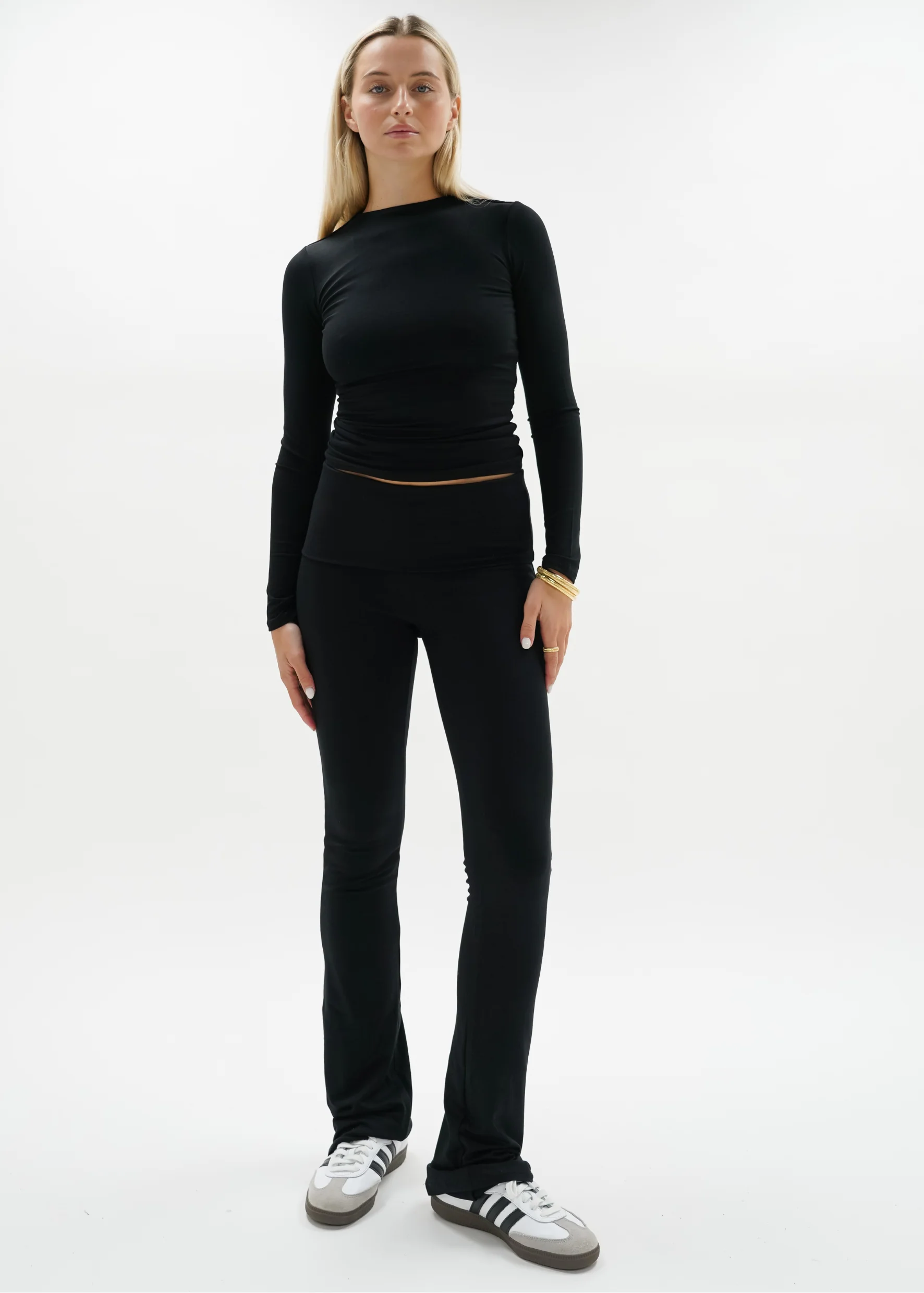 Fold-over flared pants black (tall) - Image 17