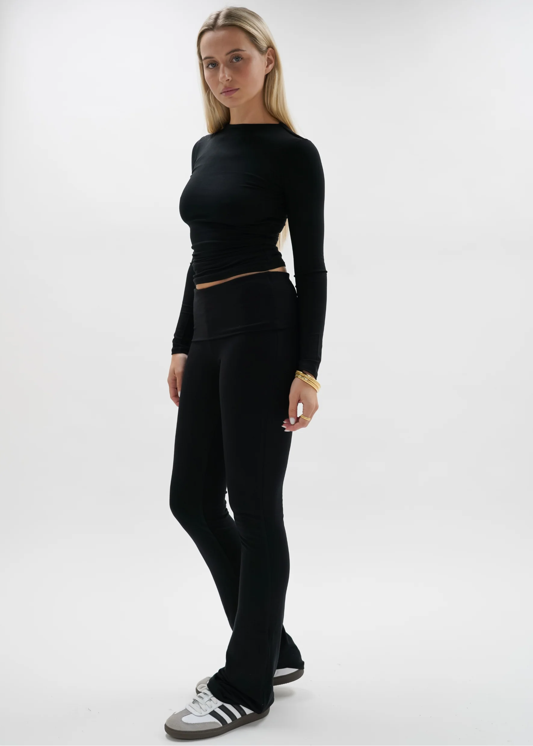 Fold-over flared pants black (tall) - Image 3