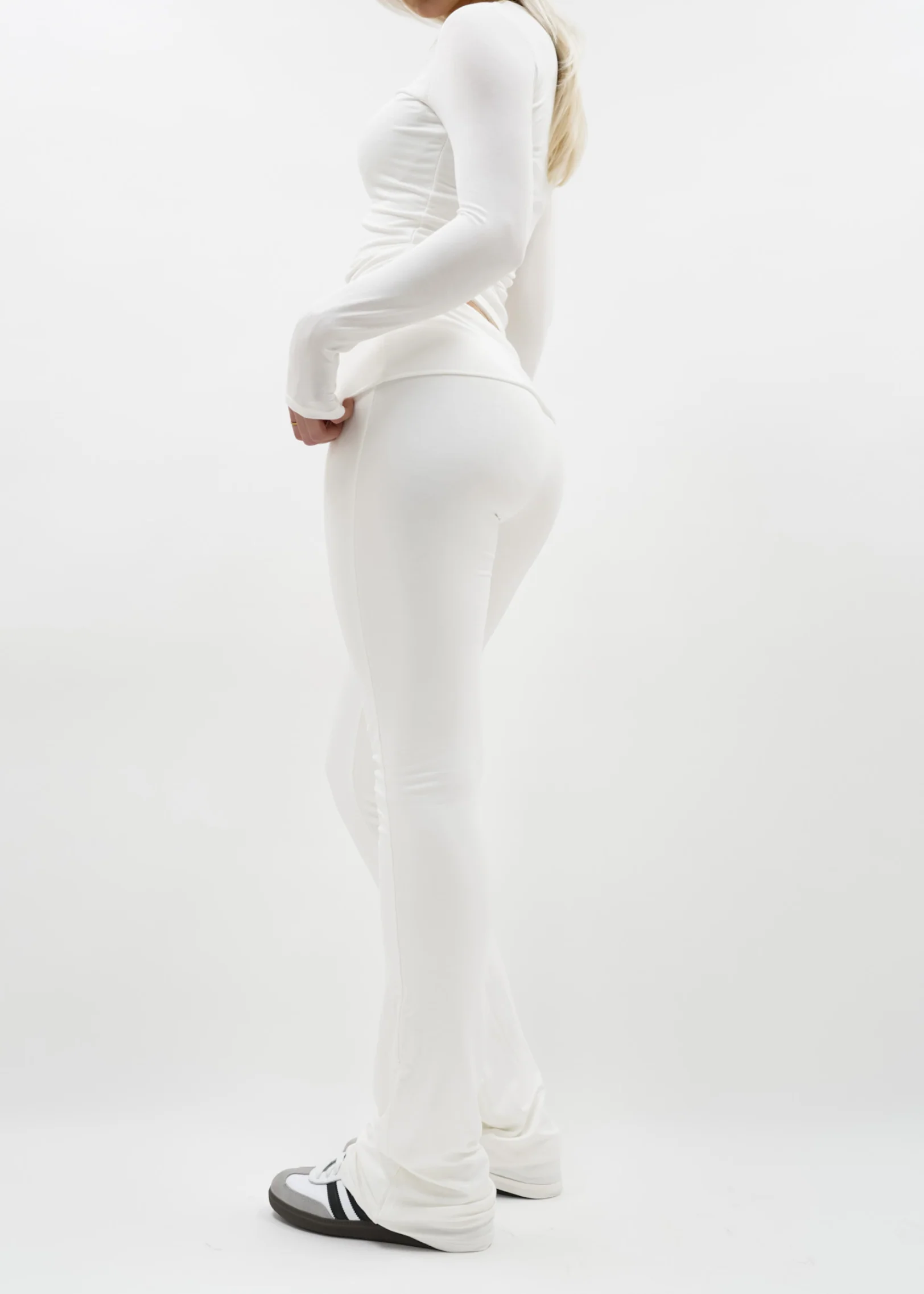 Fold-over flared pants off-white (tall) - Image 3
