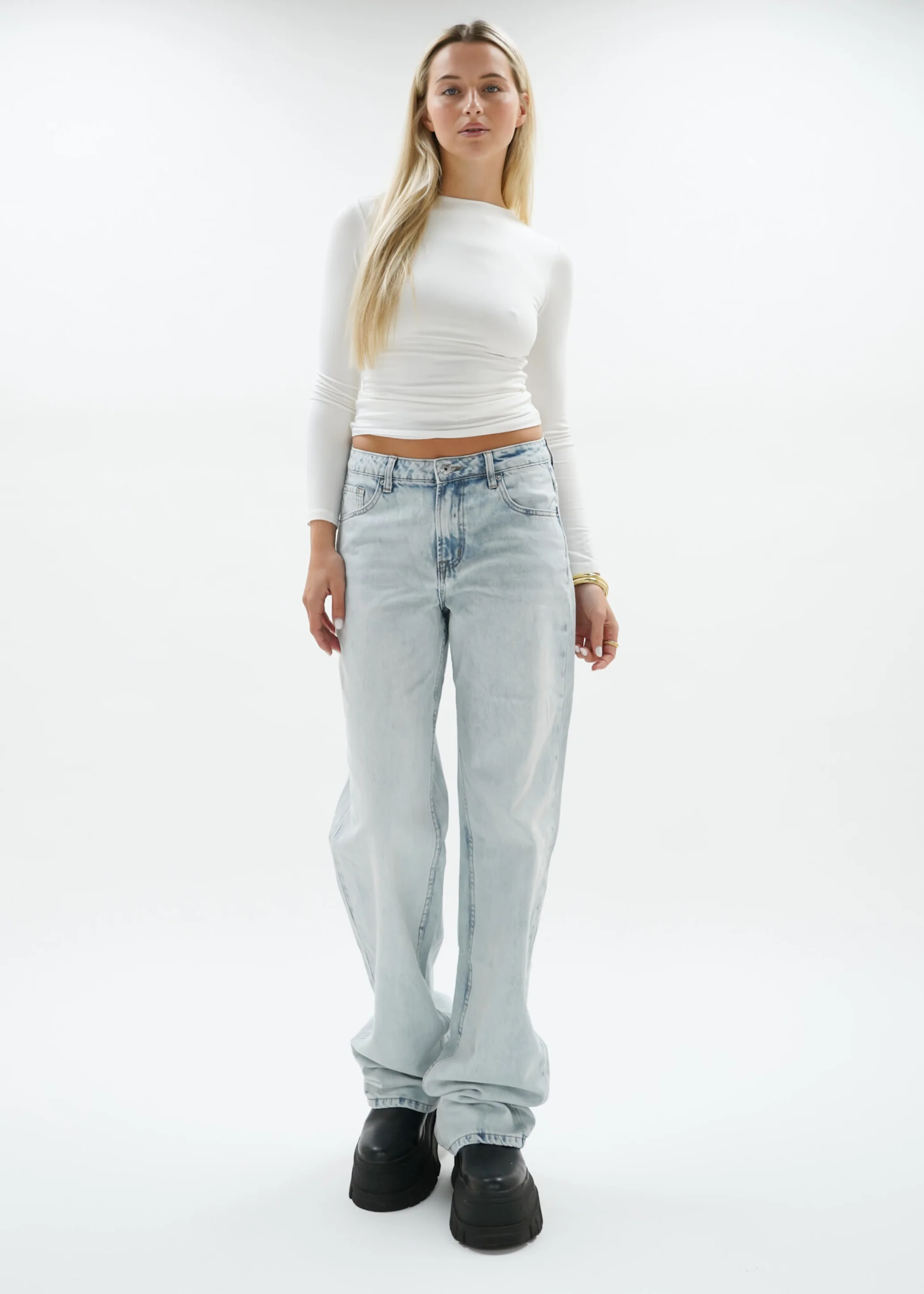 Low waist jeans light washed blue (tall) - Image 12