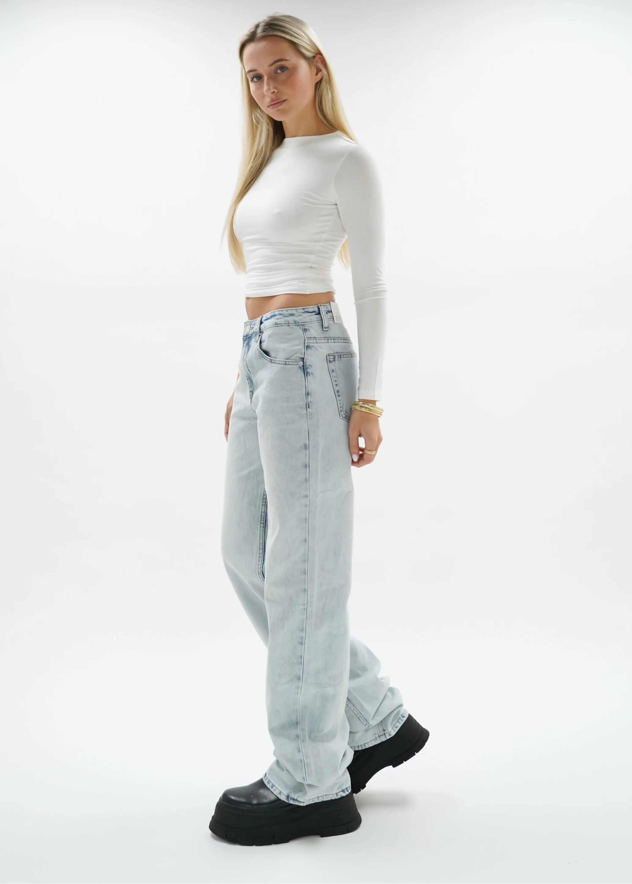 Low waist jeans light washed blue (tall) - Image 3