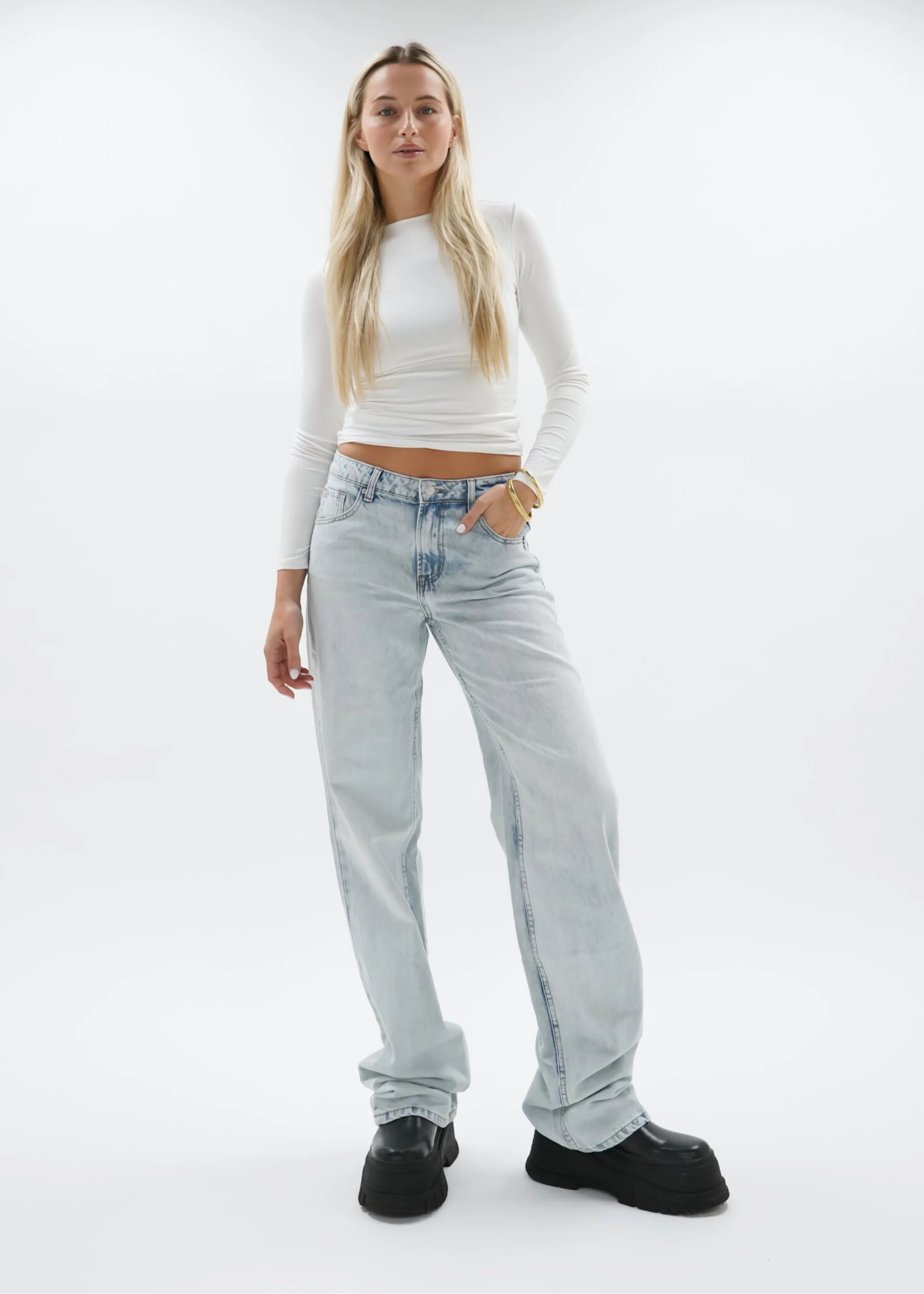 Low waist jeans light washed blue (tall) - Image 6